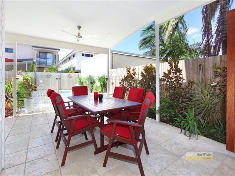 21 Mein Street, Hendra QLD 4011