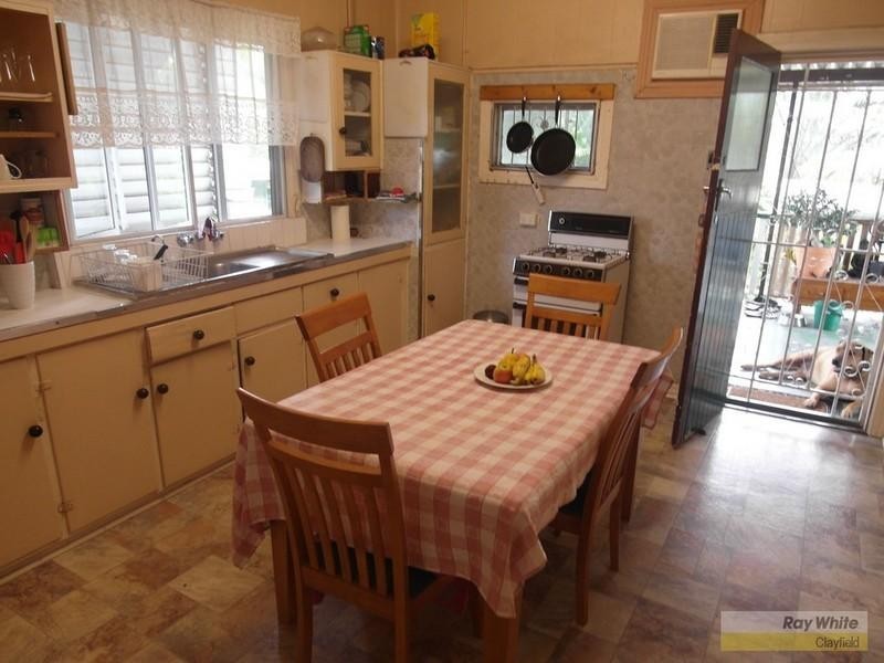 14 Webster Avenue, Hendra QLD 4011