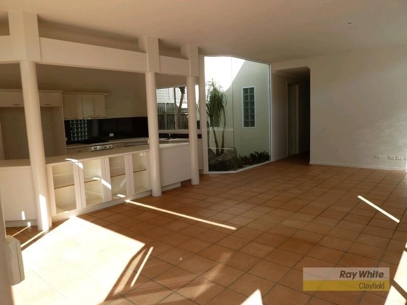 12B Doncaster Street, Hendra QLD 4011