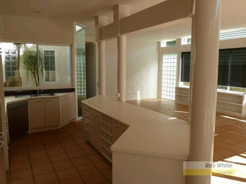 12B Doncaster Street, Hendra QLD 4011