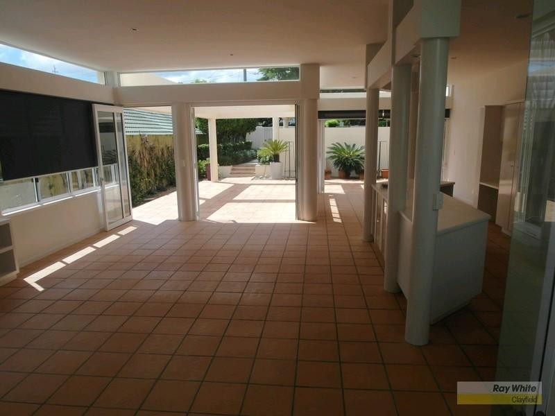 12B Doncaster Street, Hendra QLD 4011