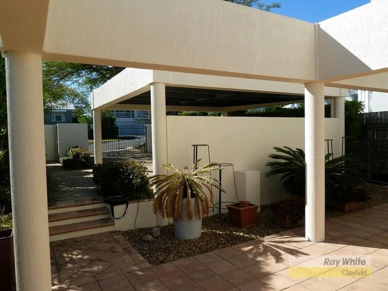 12B Doncaster Street, Hendra QLD 4011