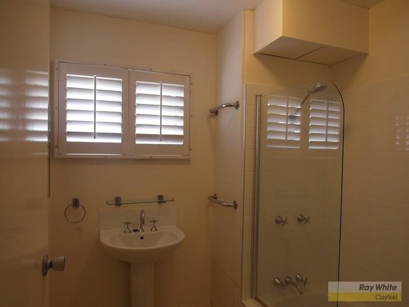 17 Hows Road, Nundah QLD 4012