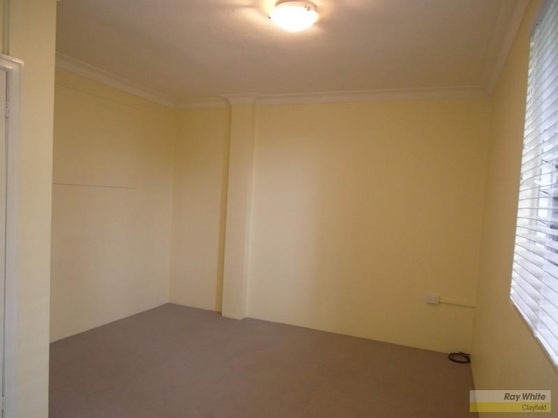 4/27 Windermere Road, Hamilton QLD 4007