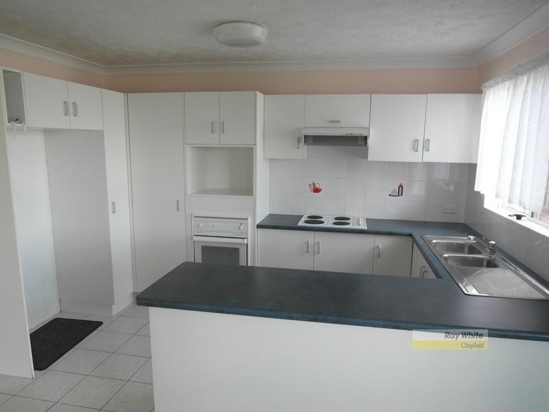 2/139 Hudson Road, Albion QLD 4010