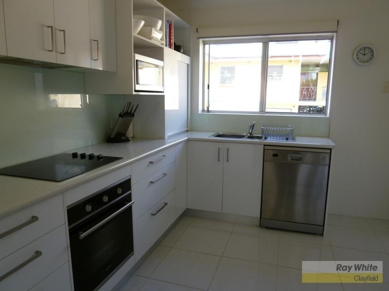 2/33 Montpelier Street, Clayfield QLD 4011