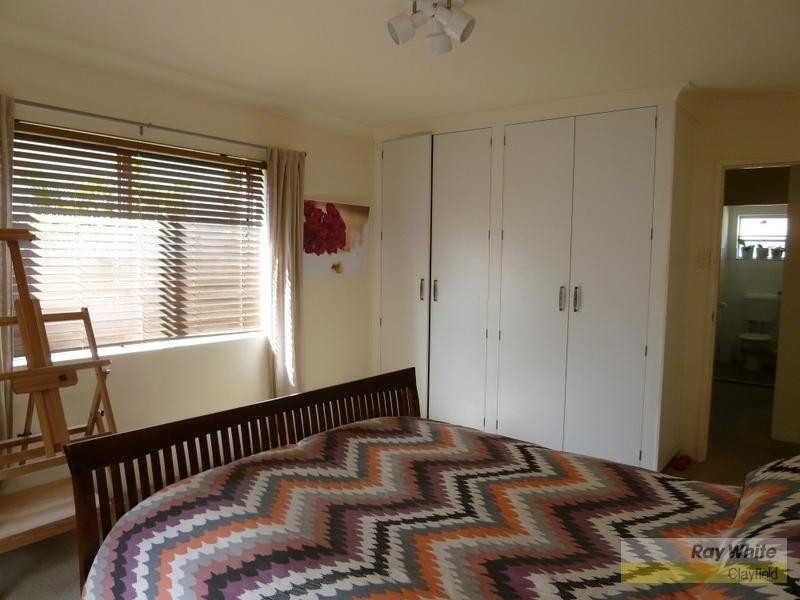 2/33 Montpelier Street, Clayfield QLD 4011