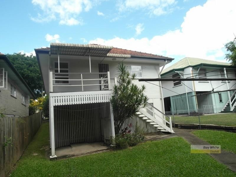 28 Wongara Street, Clayfield QLD 4011