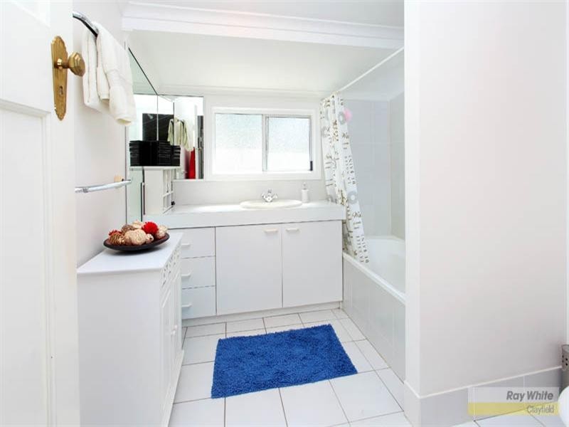 20 Highclere Street, Clayfield QLD 4011