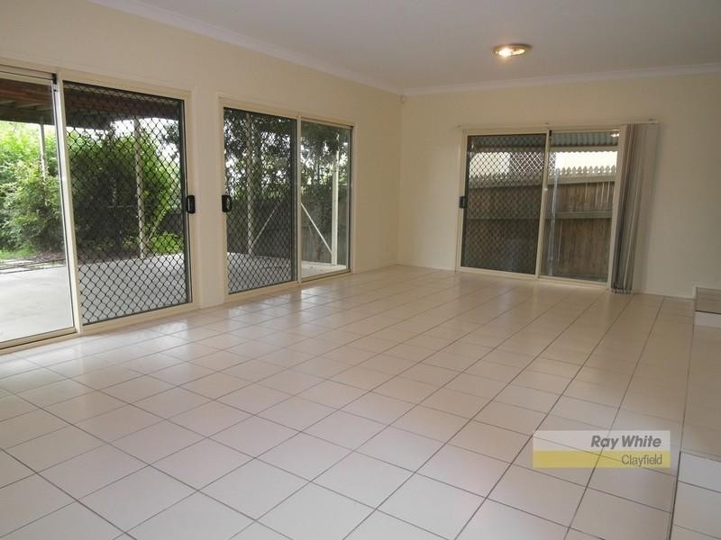 24 Merehaye Street, Wooloowin QLD 4030