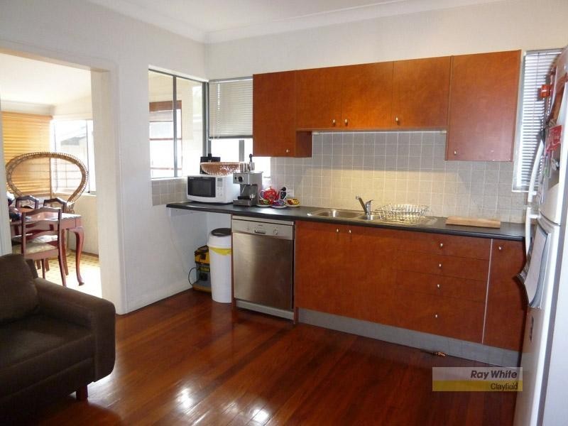 2/430 Sandgate Road, Albion QLD 4010