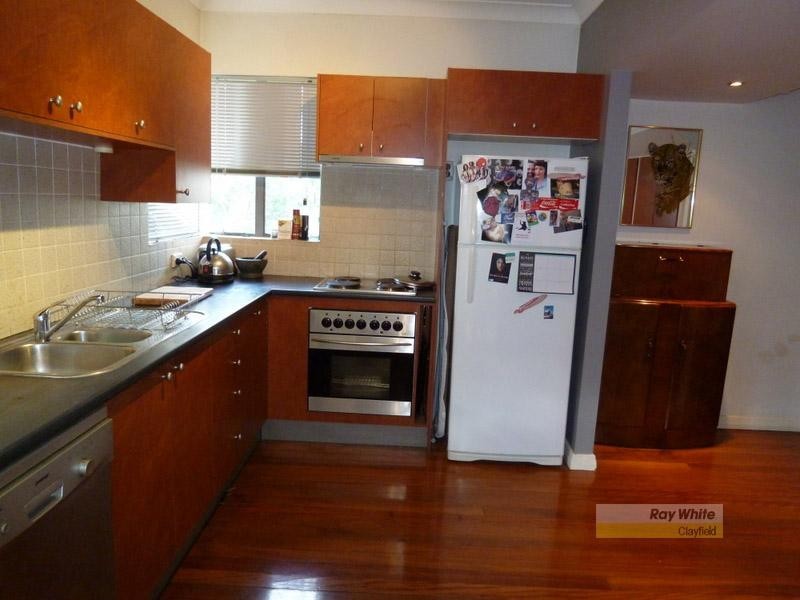 2/430 Sandgate Road, Albion QLD 4010