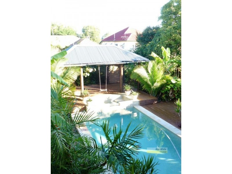 19 Morris Street, Wooloowin QLD 4030