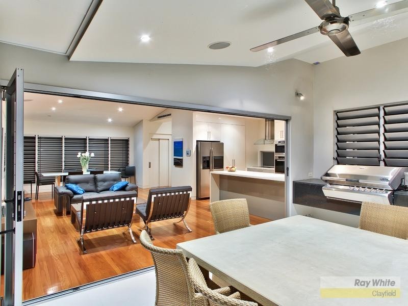 38 Grays Road, Hamilton QLD 4007