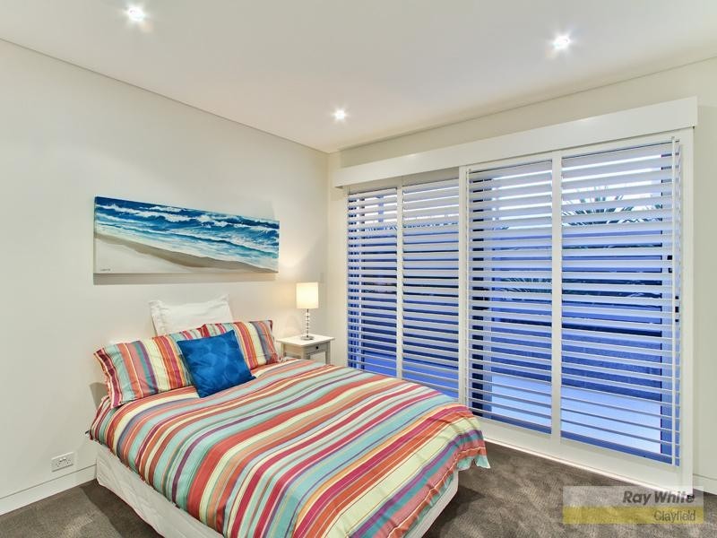 38 Grays Road, Hamilton QLD 4007