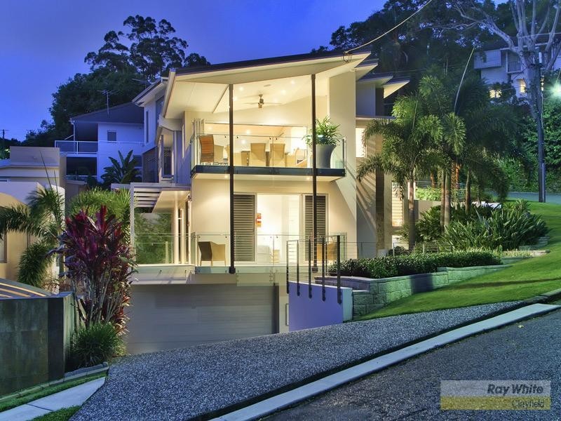 38 Grays Road, Hamilton QLD 4007