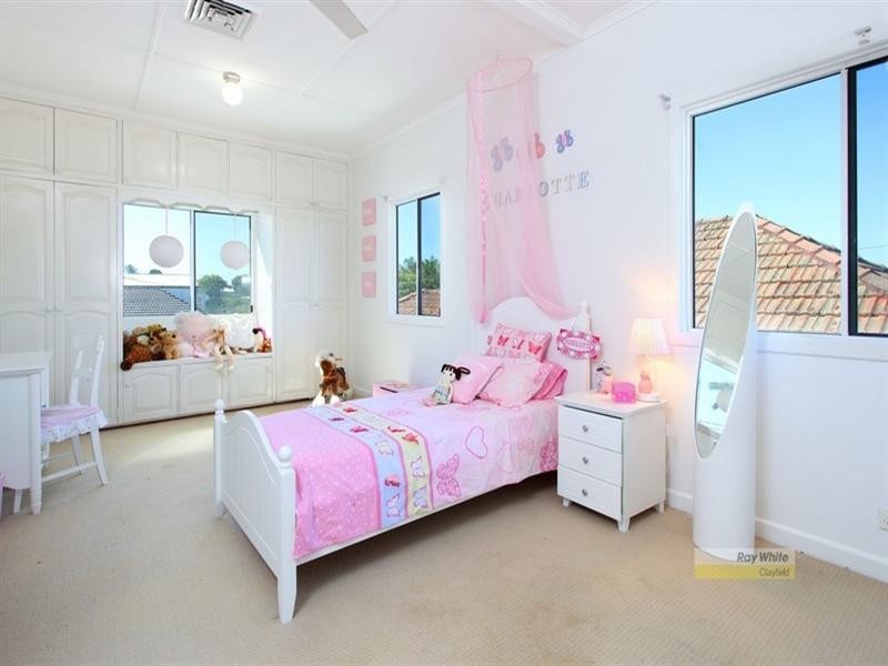 122 Mein Street, Hendra QLD 4011