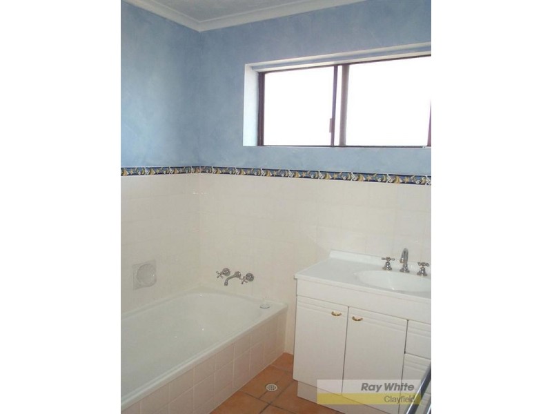 4/27 Norman Parade, Clayfield QLD 4011