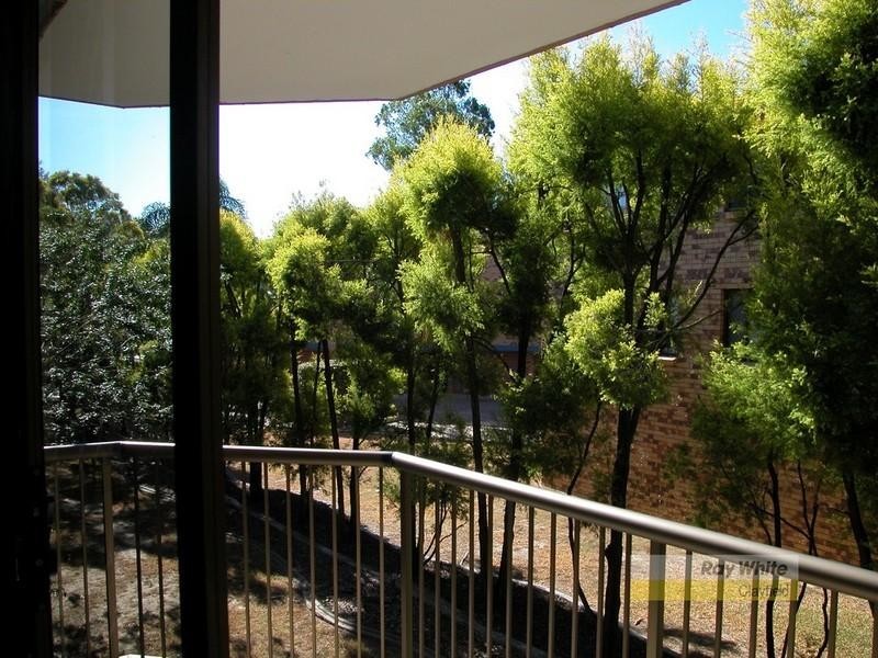 4/42 Swan Street, Gordon Park QLD 4031