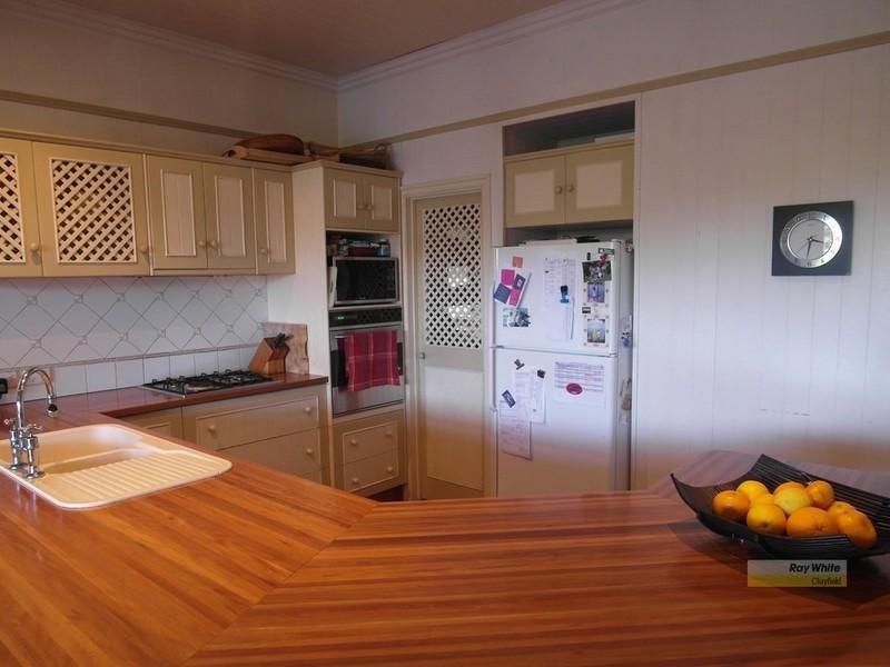 13 Kemble Street, Clayfield QLD 4011