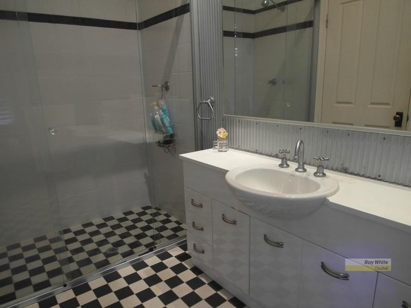 13 Kemble Street, Clayfield QLD 4011