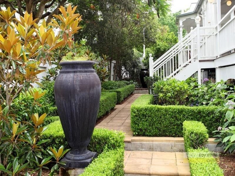 10 Beatrice Terrace, Ascot QLD 4007