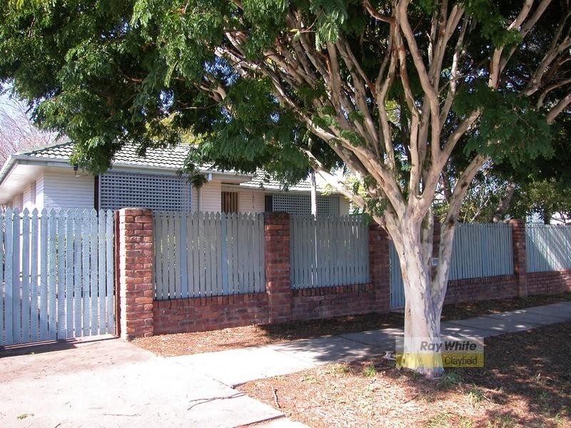 129 Pring Street, Hendra QLD 4011