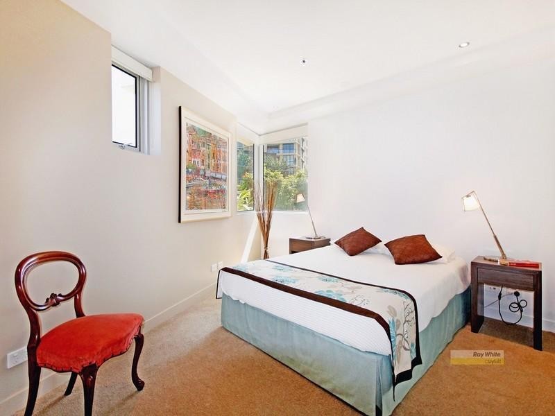 101/35 Harbour Road, Hamilton QLD 4007