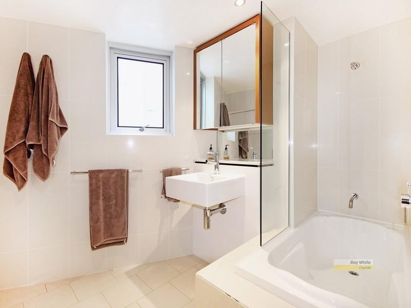 101/35 Harbour Road, Hamilton QLD 4007