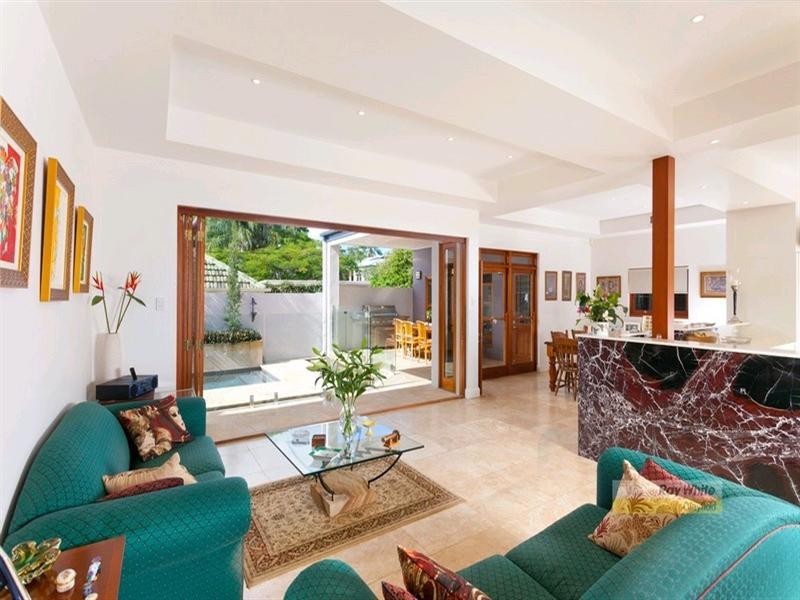 7 London Road, Clayfield QLD 4011