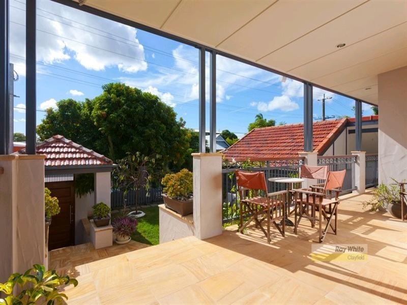 7 London Road, Clayfield QLD 4011