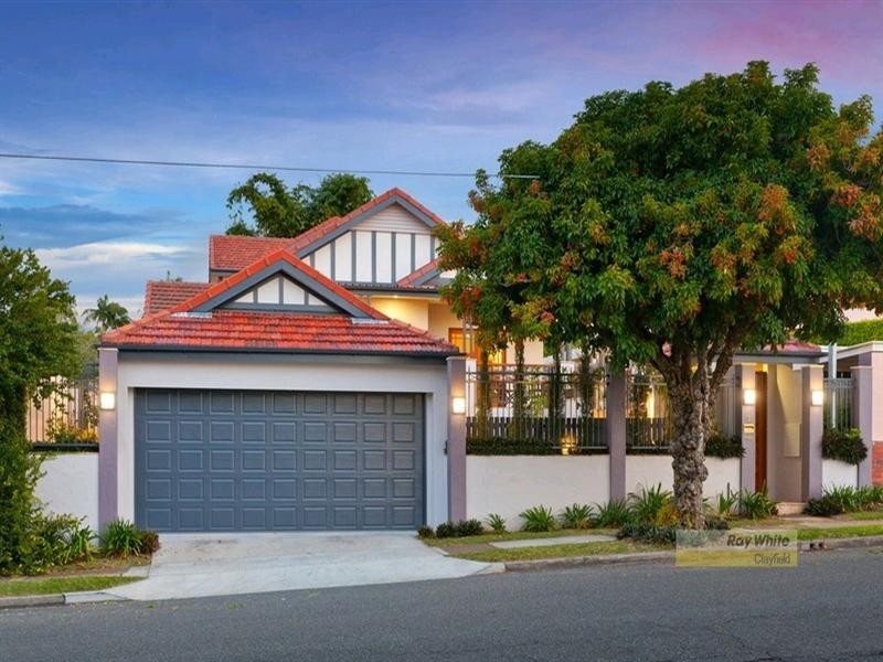 7 London Road, Clayfield QLD 4011