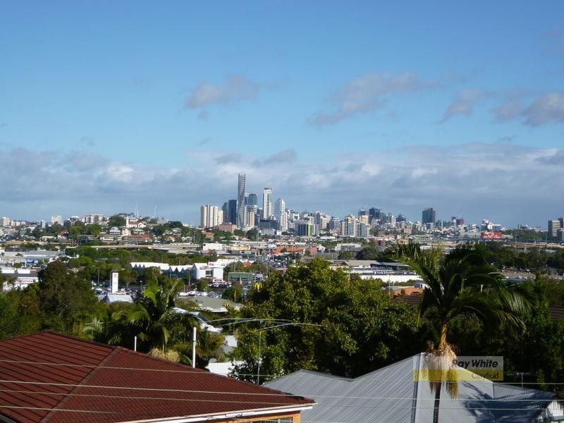 4/16 Little Street, Albion QLD 4010