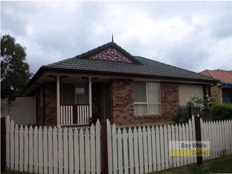 2 Manitoba Place, Wavell Heights QLD 4012