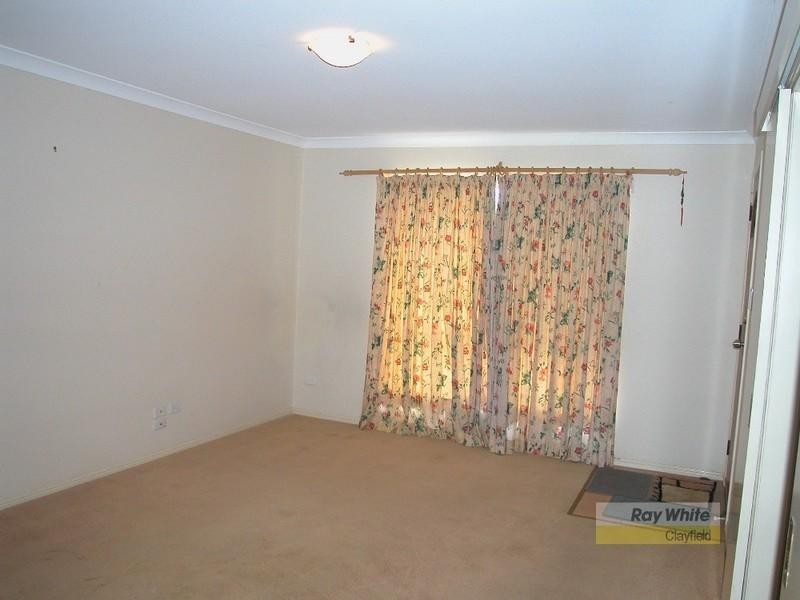 2 Manitoba Place, Wavell Heights QLD 4012