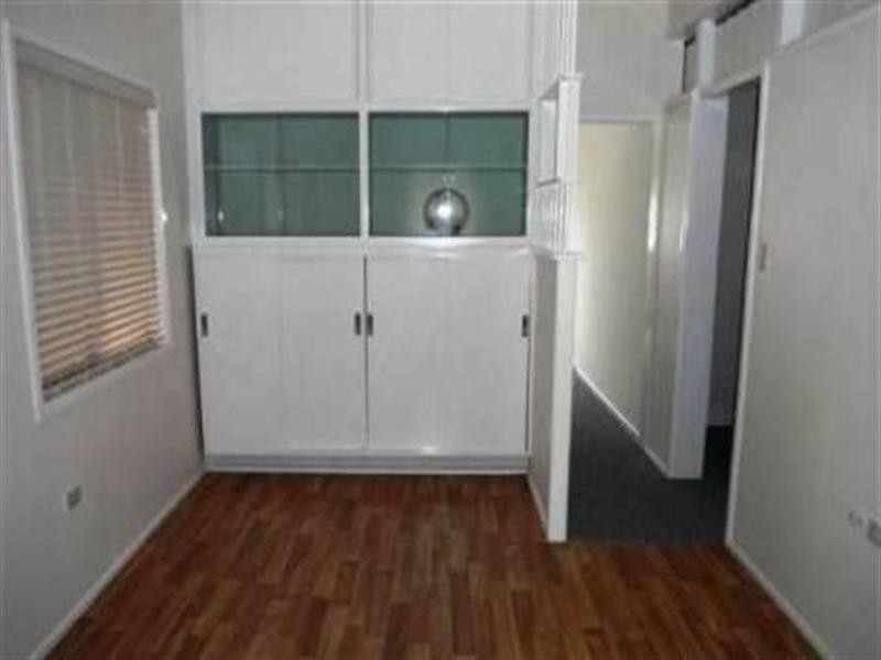 18 Henry Street, Ascot QLD 4007