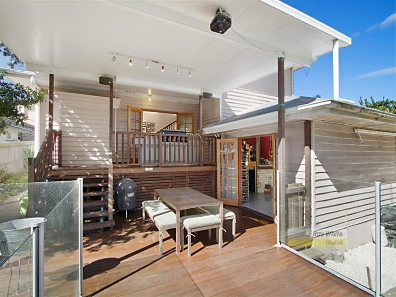 28 Montpelier Street, Clayfield QLD 4011