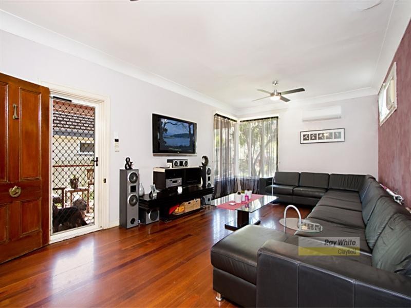 28 Montpelier Street, Clayfield QLD 4011