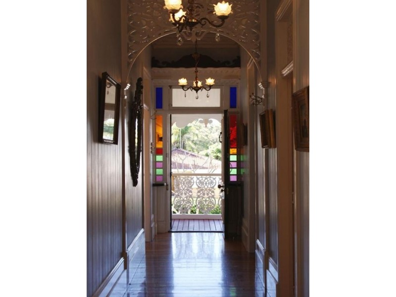 64 McLennan Street, Albion QLD 4010