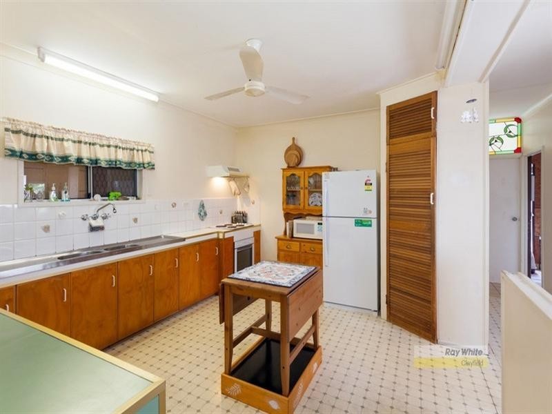 133 Kylie Avenue, Ferny Hills QLD 4055