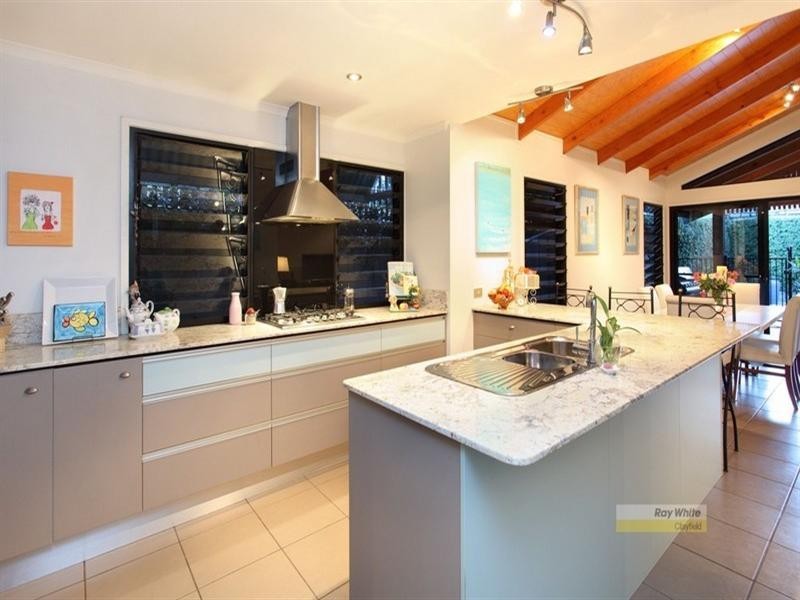 158 Kitchener Road, Hendra QLD 4011