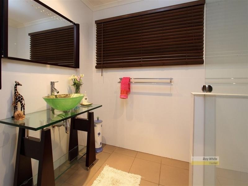 158 Kitchener Road, Hendra QLD 4011