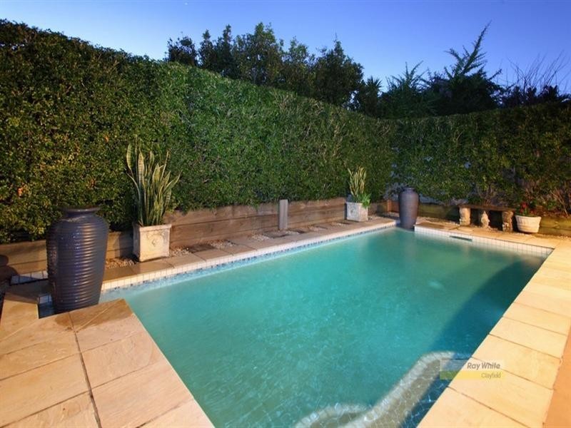 158 Kitchener Road, Hendra QLD 4011