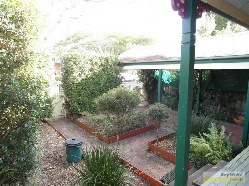 19 Howie Street, Clayfield QLD 4011