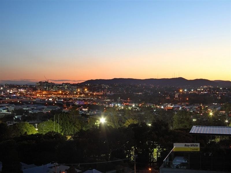 6 Comus Crescent, Ascot QLD 4007