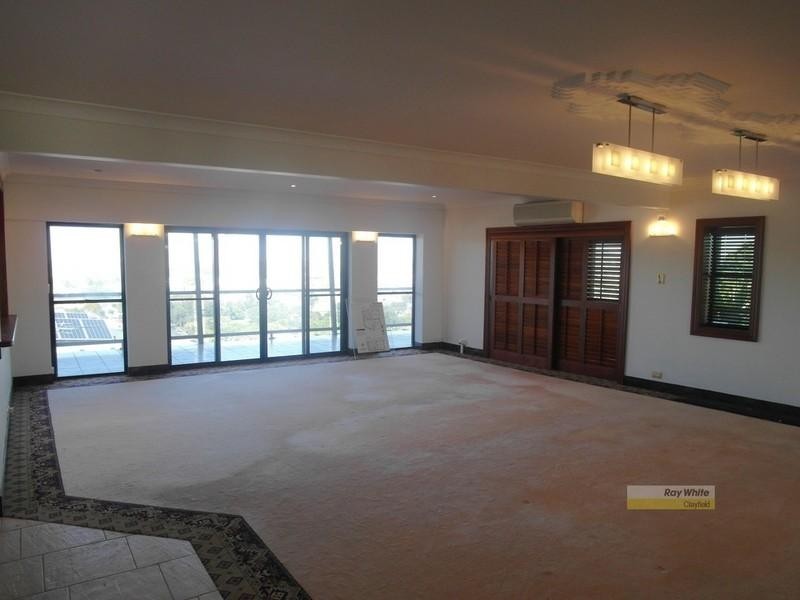 6 Comus Crescent, Ascot QLD 4007