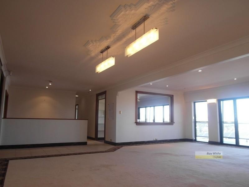 6 Comus Crescent, Ascot QLD 4007