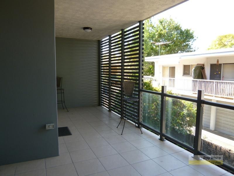 8/654 Kingsford Smith Drive, Hamilton QLD 4007