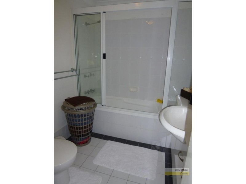 8/654 Kingsford Smith Drive, Hamilton QLD 4007