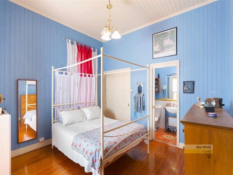 75 Kent Road, Wooloowin QLD 4030